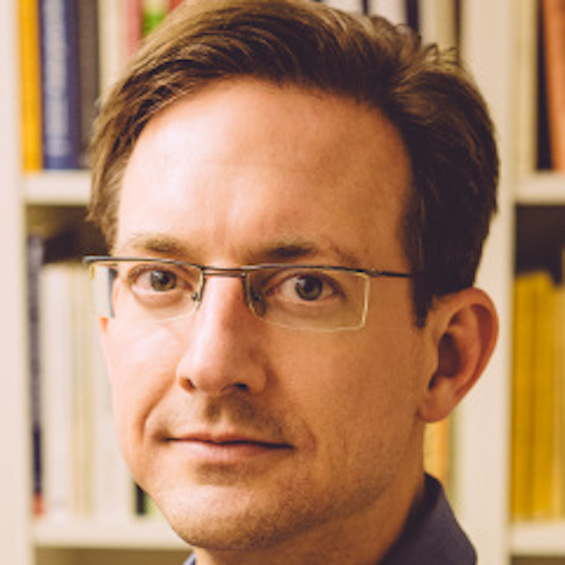 Dr. Oliver Wäckerlig